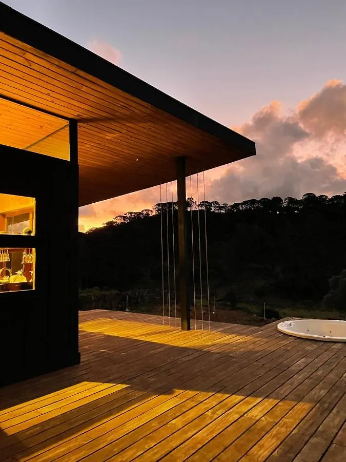 Urubici - Black House - 2 Suites Ferienhaus